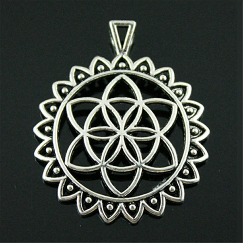 Boho Round Flower Of Life Char - огляд і ціна Ethnic Fashion Design