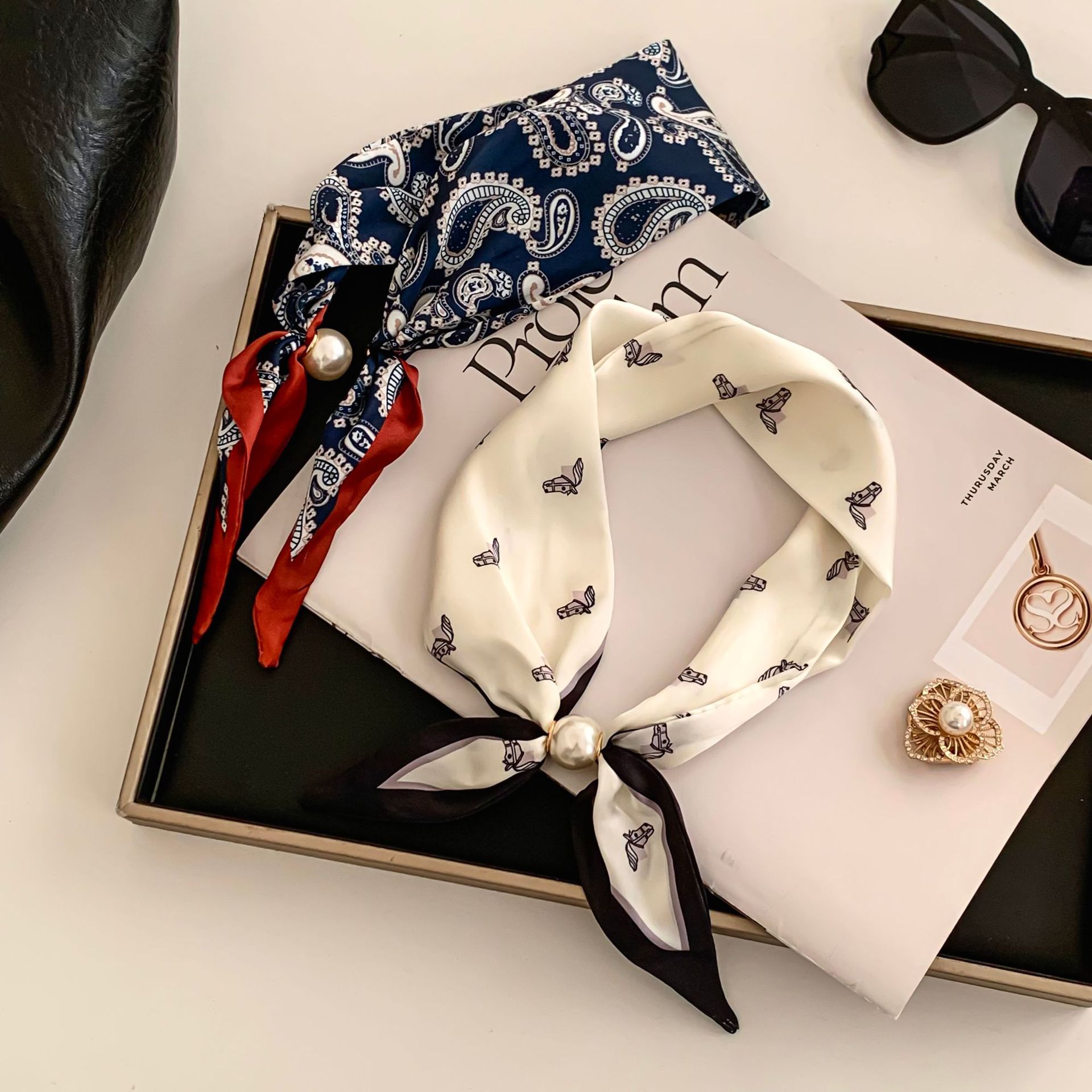 Cashew Flower Silk Scarf Effor - огляд і ціна Ethnic Fashion Design
